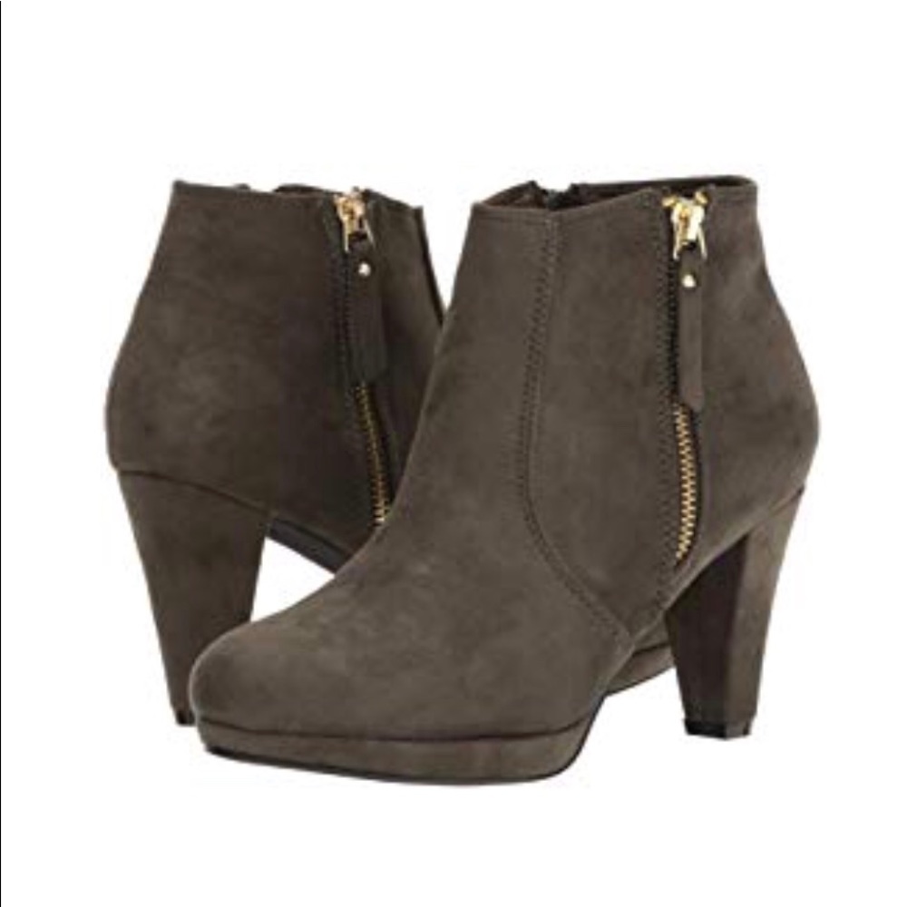 New in box! Patrizia pastora booties